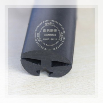 農機擋風玻璃膠條,鈑金鏈接縫隙密封膠條,玻璃卡條,三口膠條